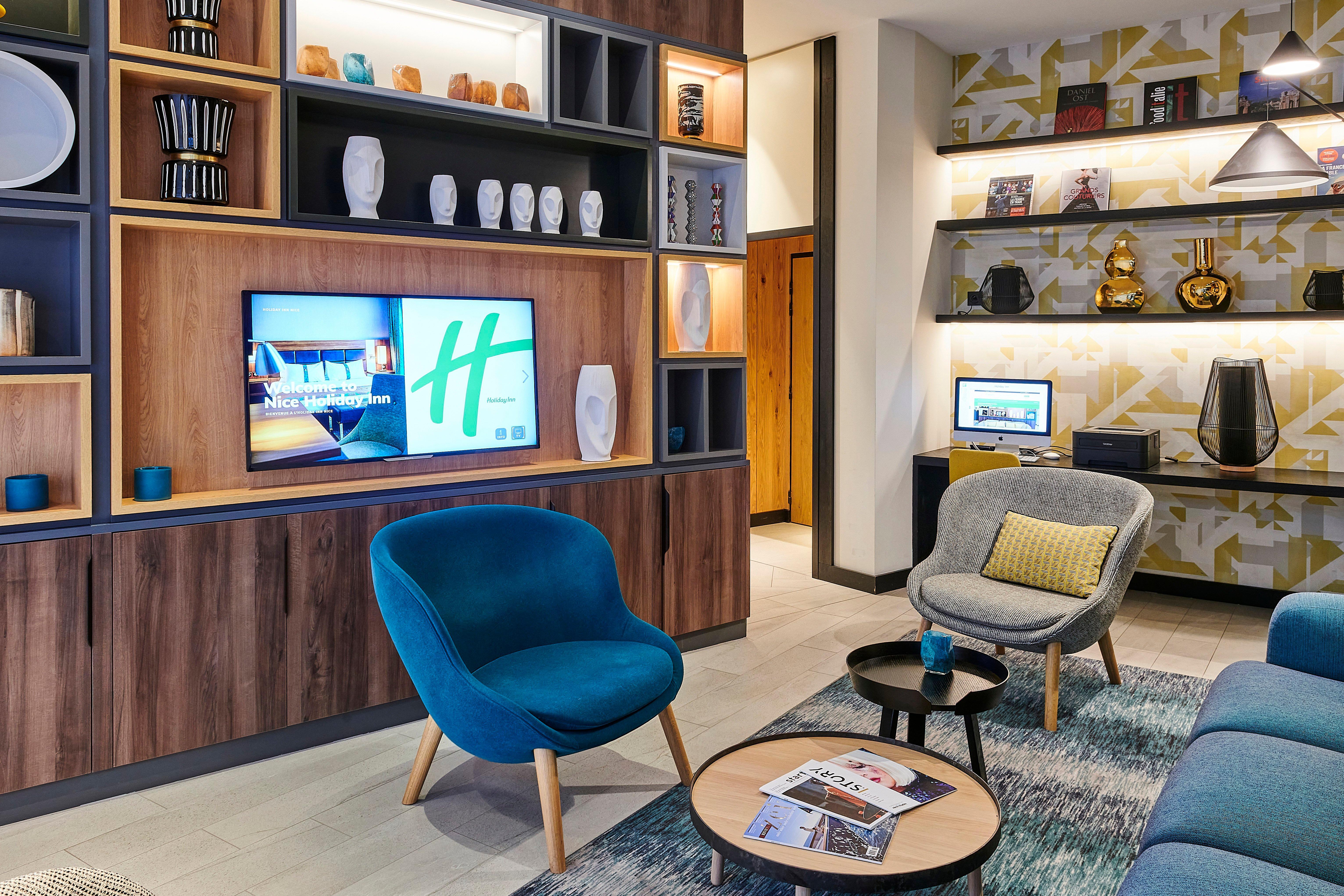 Holiday Inn Nice By Ihg Buitenkant foto